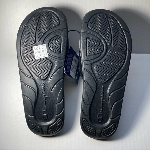 Champion Slide On Sandals Size 4Y - Picture 7 of 8